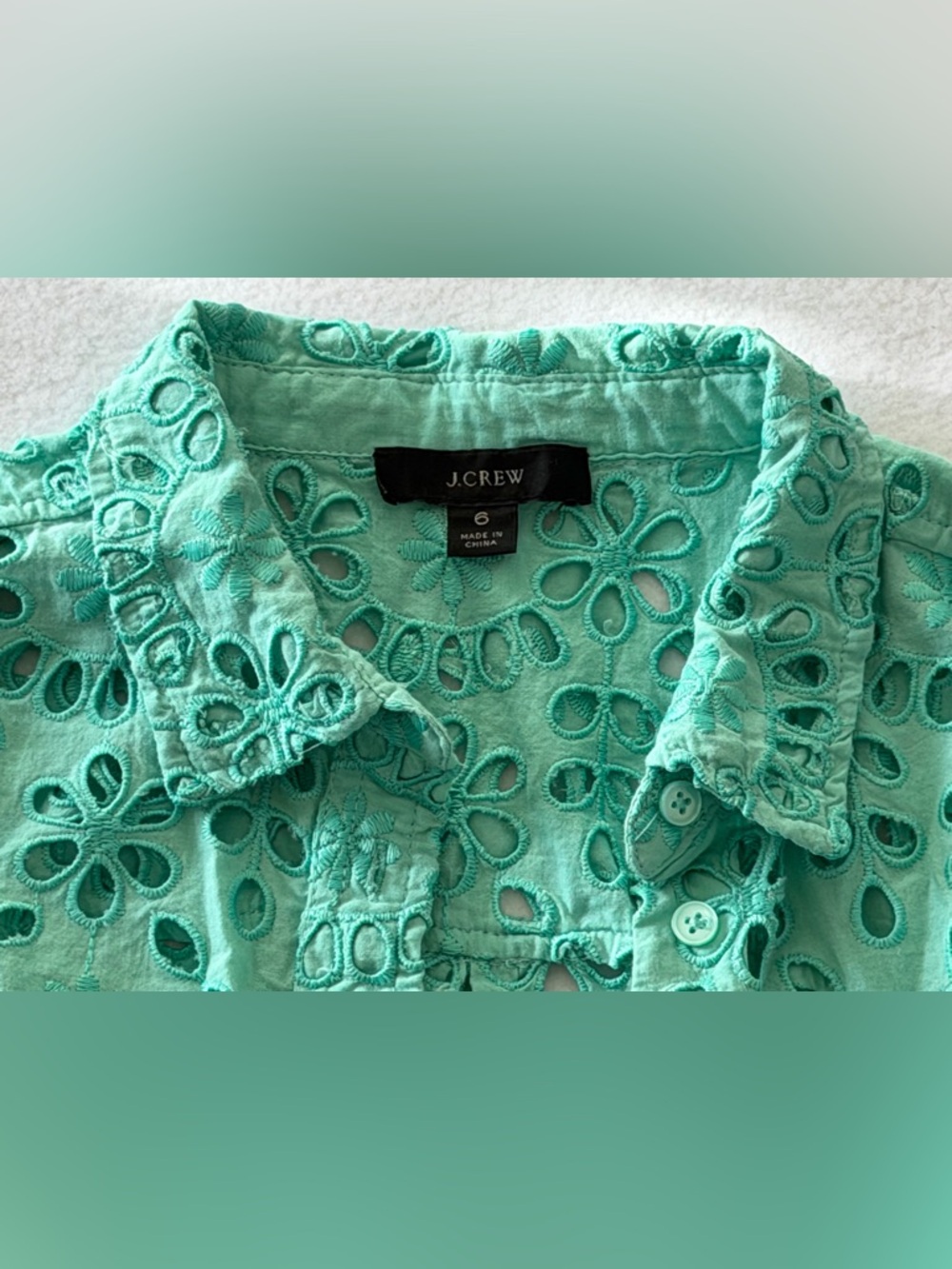 J. Crew Women’s Mint Crochet Green Eyelet Button-Down Shirt- Size 6 - Picture 5 of 10